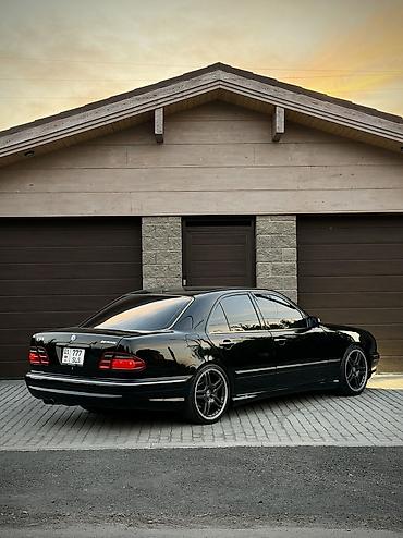 сколько стоит кара: Mercedes-Benz E-класс AMG: 2001 г., 5.5 л, Автомат, Бензин, Седан — 1