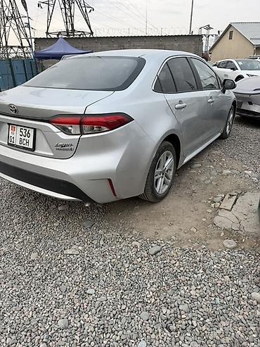Toyota: Toyota Corolla: 2020 г., 1.8 л, Вариатор, Гибрид, Седан — 4