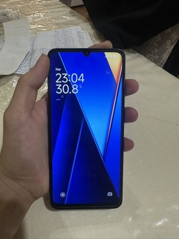 Xiaomi Poco C65 yenidir, heç bir problemi yoxdur. 1 il işlənməyib. 6