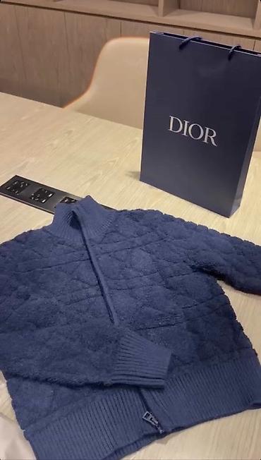 invicta часы: Кардиган Christian Dior 
Премиум качества 
Размер 36 
Цена 5000сом — 1