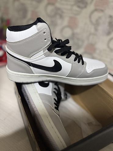 nike tech flecce: Мужские кроссовки, 42, Nike, Новый, цвет - Серый — 4