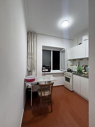 1кв продажа: 1 комната, 35 м², 5 мкр Индивидуалка, 2 этаж, Косметический ремонт — 7