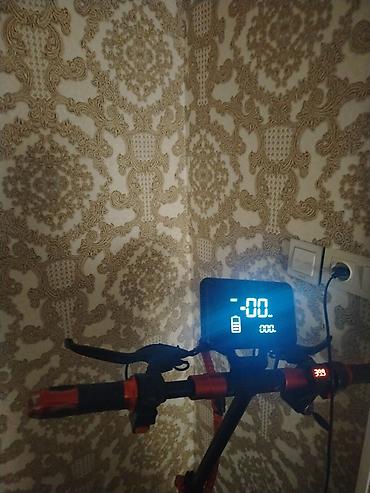 stacktrack oyuncaq dəsti: Elektrikli, skuter kugo m4 pro təcili satılır heç bir prablemi yoxdur — 1