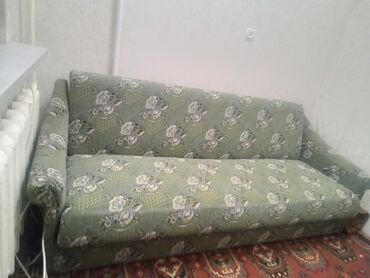 продаю раскладной диван: Б/у