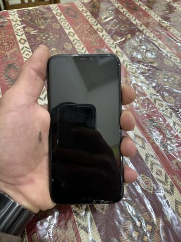 Apple iPhone: IPhone 11 Pro, 64 GB, Zəmanət, Simsiz şarj, Face ID