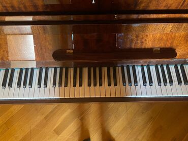 tap az pianino satisi: Piano, Akustik, Yeni, Ünvandan götürmə