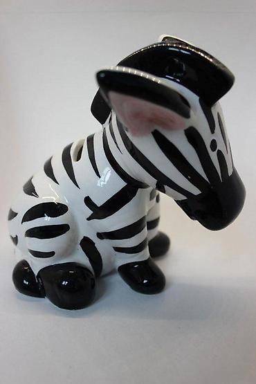 mor tekstil novi pazar: STARA KERAMIČKA FIGURA ZEBRE, ŠTEDNA KASA, RARITET | Stara figura — 4