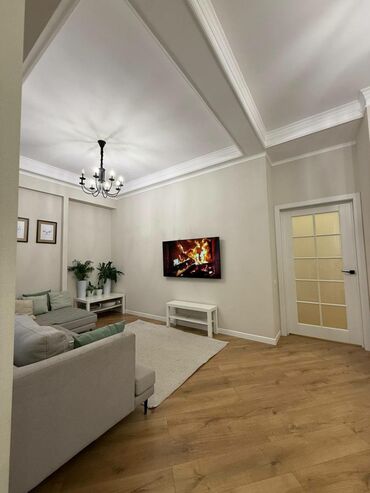 отель бишкеке: 3 бөлмө, 80 кв. м, Элитка, 13 кабат, Дизайнердик ремонт