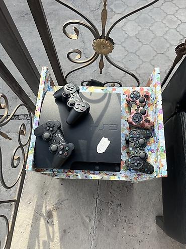 PS5 (Sony PlayStation 5): Игровой комплект: -Игровая консоль PlayStation 5 с двумя джойстиками — 6