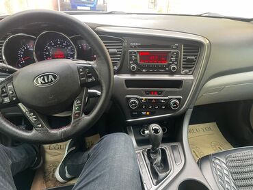 Kia: Kia Optima sedan – gümüşü rəngdə, şıq və idman ruhlu komplektasiya — 8