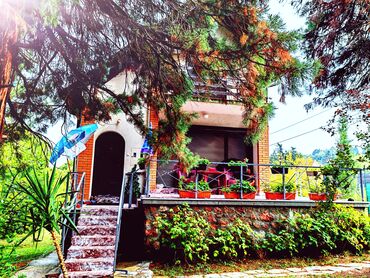 Kuće na prodaju: 145 kv. m, 4 sobe — 2