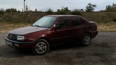 продам домкрат бу: Volkswagen Vento: 1992 г., 1.8 л, Механика, Бензин, Седан