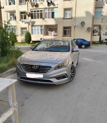 Hyundai Sonata: 0.2 л | 2014 г. Седан