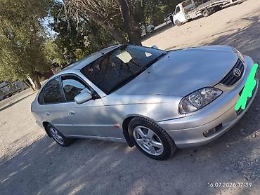 авенсис 2001: Toyota Avensis: 2001 г., 1.8 л, Механика, Бензин, Лифтбек — 5