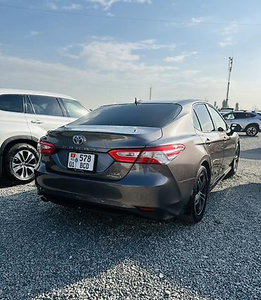 тирактир 80: Toyota Camry: 2020 г., 2.5 л, Вариатор, Гибрид, Седан — 4