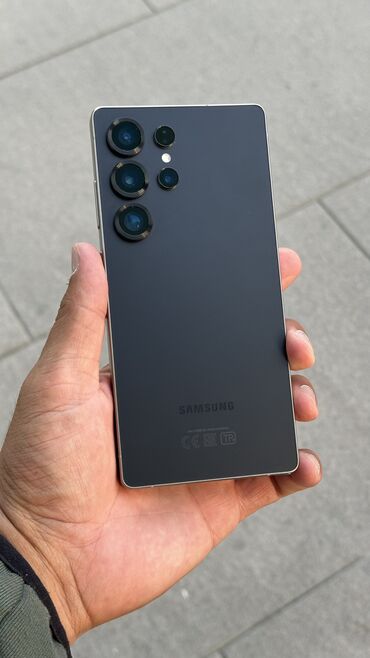 ультразвуковая чистка купить: Samsung Galaxy S25 Ultra, Б/у, 256 ГБ, цвет - Черный, eSIM, 1 SIM, 2 SIM