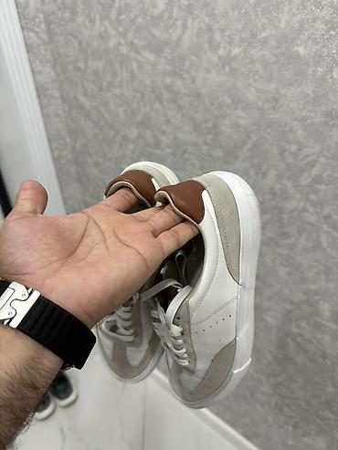 sneaker: ZARA kişi krasovkasi az geyinilib 79 alinib — 3