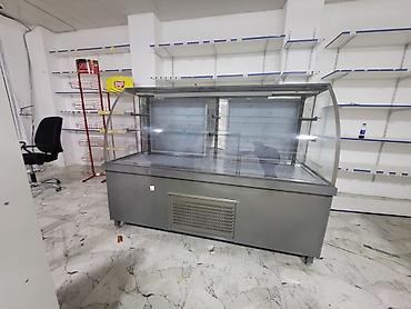 Soyuducu avadanlığı: Mağaza, market və kafe üçün soyuduculu vitrin.Az işlənib.Yeni — 2