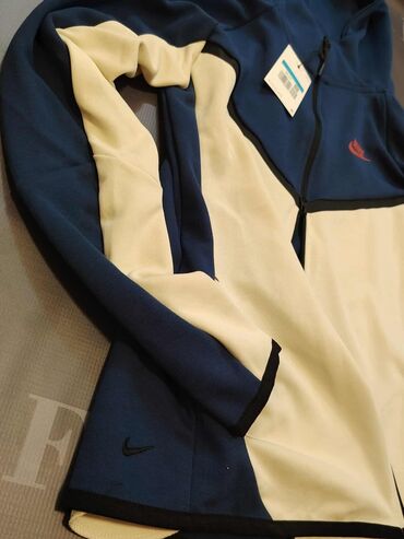 Trenerke: Nova komplet nike trenerka Vrhunski kvalitet Dostupne vel s do XL — 2