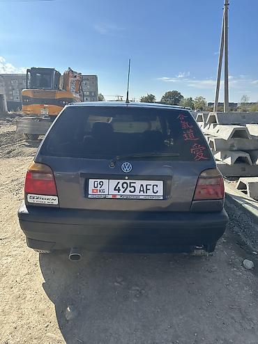 2 gz: Volkswagen Golf: 1993 г., 1.8 л, Механика, Бензин, Хэтчбэк — 3