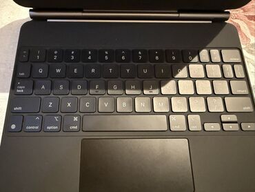 Klaviaturalar: Apple iPad Magic Keyboard – qara rəng - iPad üçün maqnitli klaviatura — 6