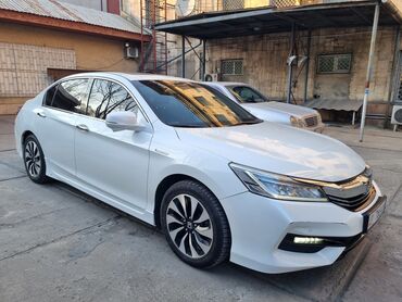 акорд 2017: Honda Accord: 2017 г., 2 л, Вариатор, Гибрид, Седан