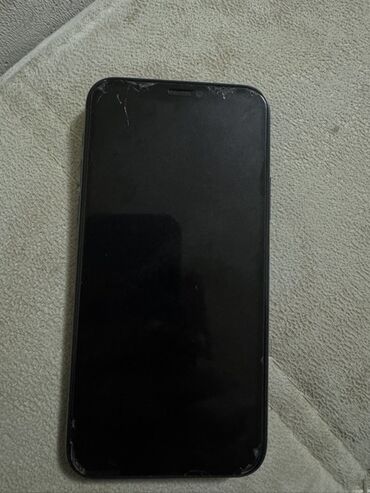 iphone 5 es: IPhone 11 Pro, 64 GB, Matte Midnight Green, Qırıq