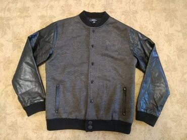 черные рубашки: Стильная куртка-бомбер от "Kidsmart" на подростка (12-14 лет)