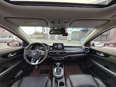 185 60 16: Kia K3: 2019 г., 1.6 л, Автомат, Бензин, Седан — 2