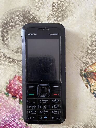 nokia 107: Nokia Telefon satılır. Heç bir problemi yoxdur. TELEFON + ADAPTER 25