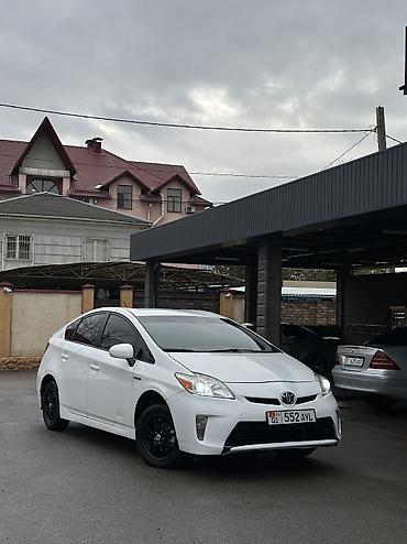 Toyota: Toyota Prius: 2013 г., 1.8 л, Вариатор, Гибрид, Седан — 6