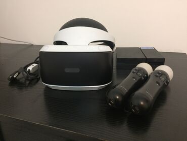 хаба: Sony PlayStation VR. камера, 2 контроллера, хаб и провода