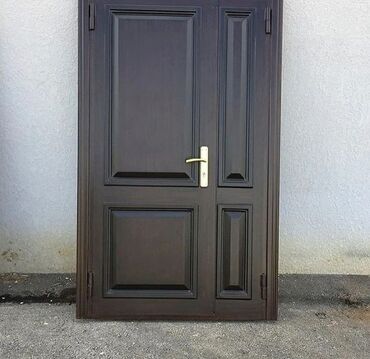 Giriş qapıları: Ofis üçün Yeni Giriş qapısı Zamok ilə, Pulsuz quraşdırma, Ünvandan götürmə, Pulsuz çatdırılma, Ödənişli çatdırılma — 3