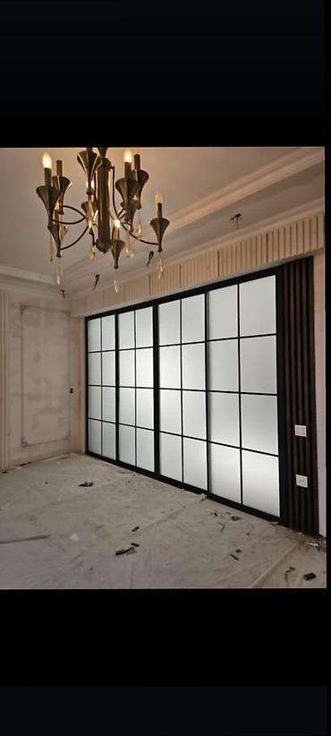 Duş kabinaları, arakəsmələr: Arakəsmə, Künc üçün — 9