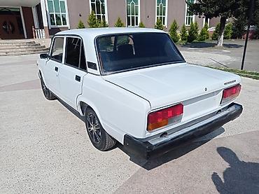 VAZ (LADA): VAZ 2107 “LADA Riva” sedan - Kuzov: ağ rəng, 4 qapı, klassik künclü — 6