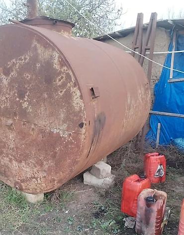 evdə ilbiz: Salam. Çürük, pas, yamaq, deşik yoxdu. Işləkdir. 5.7ton (5ton 700litr) — 1