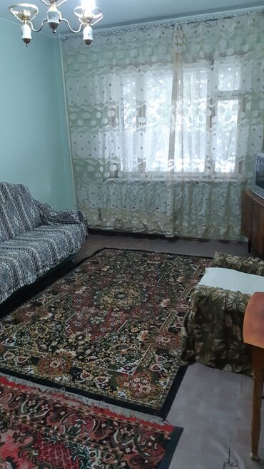 сдаю место в салоне: 2 комнаты, Собственник, Без подселения, С мебелью полностью