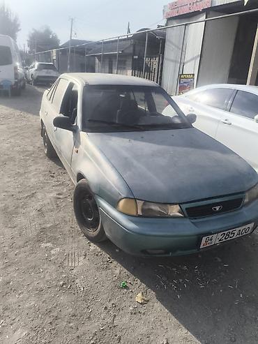веста тауэр: Daewoo Nexia: 2004 г., 1.6 л, Механика, Седан — 3