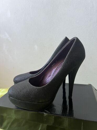 cipele za odelo: Pumps, 39