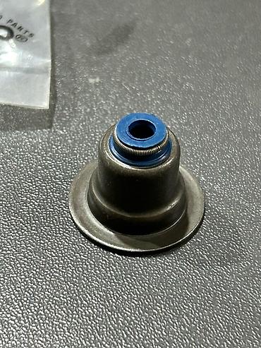 ford pikap: BM5Z-6571-A (Klapan salnik – valve stem seal) 1 ədədi 3 Azn Təşkil — 3