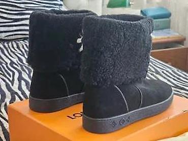 Ugg obuća: LOUIS VUITTON CIZME, ORIGINAL, TOP MODEL, VEL. 41 | Dostupne odmah! — 13