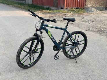 купить один диск на авто: Горный велосипед Velomax Sport с темно-синей рамой и яркими зелеными