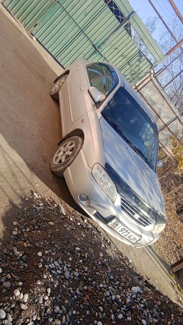 Kia: Kia Spectra: 2005 г., 1.6 л, Механика, Бензин, Седан