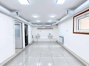 Kommersiya daşınmaz əmlakı: 🏢 MEDERA Hospitalın qarşısında Kommersiya Obyekti İcarəyə Verilir! 📍 — 7