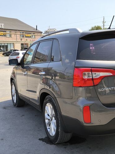 Kia: Kia Sorento: 2 l | 2012 il Ofrouder/SUV — 9