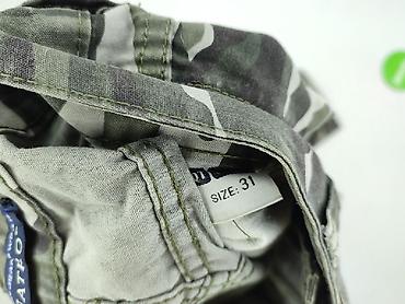 czarne cargo pull and bear: Męskie spodnie cargo Quatro – moro - Fason: cargo z wieloma — 4