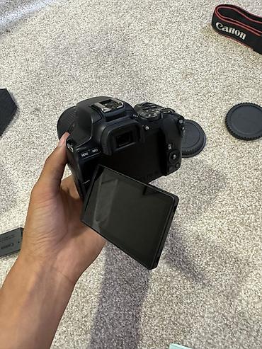 jack e4: Зеркальная камера Canon EOS 250D с поворотным сенсорным экраном - — 2