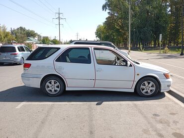 гов 2: Toyota Vista: 1998 г., 2 л, Автомат, Бензин, Универсал