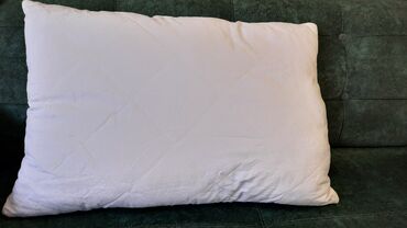 диваны для кафе на заказ: ПРОДАЮТСЯ НОВЫЕ ПОДУШКИ РАЗМЕР:50×70 ТКАНЬ:СТЕГАНКА ХЛОПОК