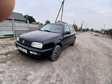 Volkswagen: Volkswagen Golf: 1992 г., 1.8 л, Механика, Бензин, Хэтчбэк — 6